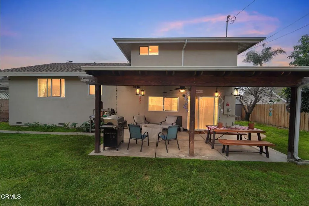 1595 Lyndhurst Avenue, Camarillo, California 93010 home-pic-25