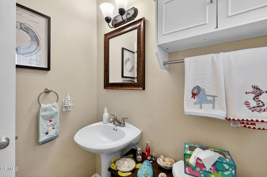 1595 Lyndhurst Avenue, Camarillo, California 93010 home-pic-21