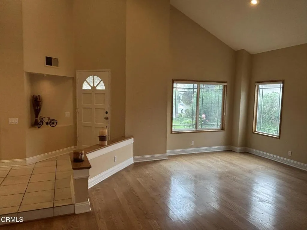 4374 E Autumnmeadow Circle, Moorpark, California 93021 home-pic-30