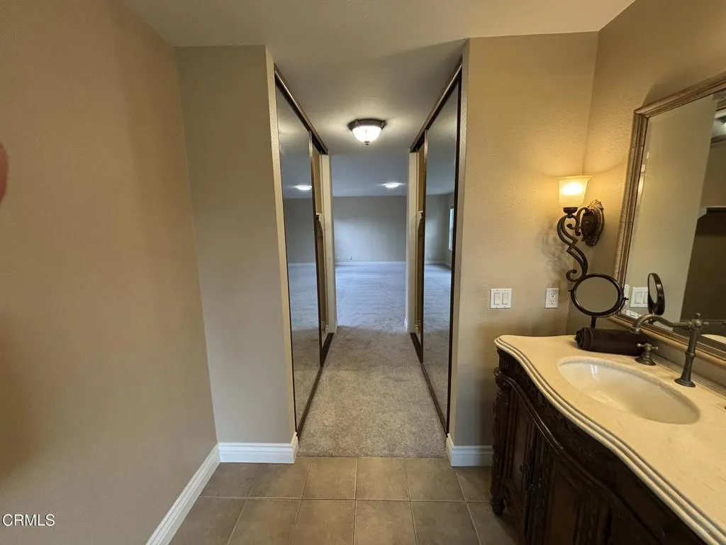 4374 E Autumnmeadow Circle, Moorpark, California 93021 home-pic-16