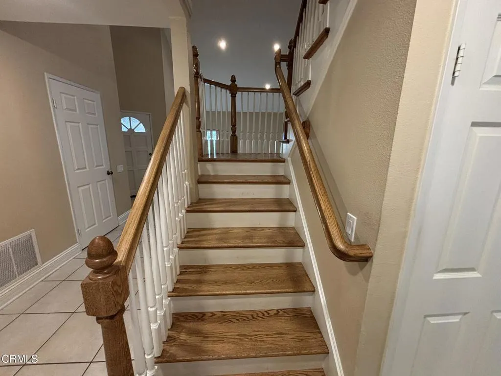 4374 E Autumnmeadow Circle, Moorpark, California 93021 home-pic-28