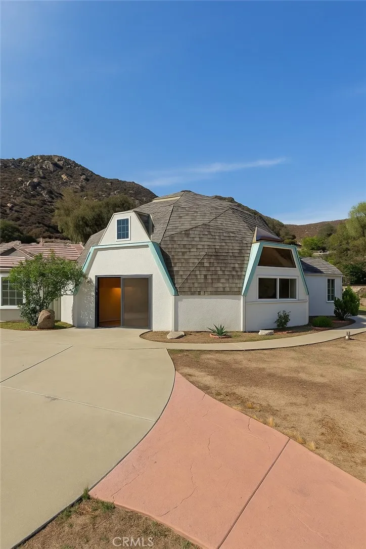 33500 Follman, Lake Elsinore, California 92530 home-pic-25