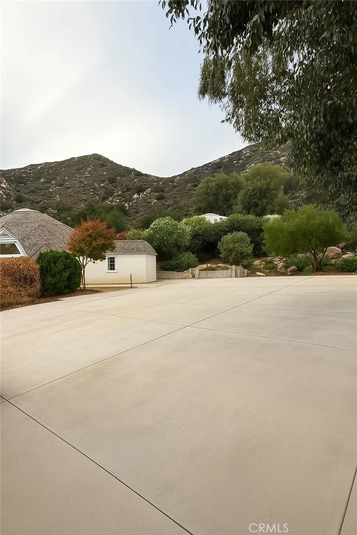 33500 Follman, Lake Elsinore, California 92530 home-pic-17