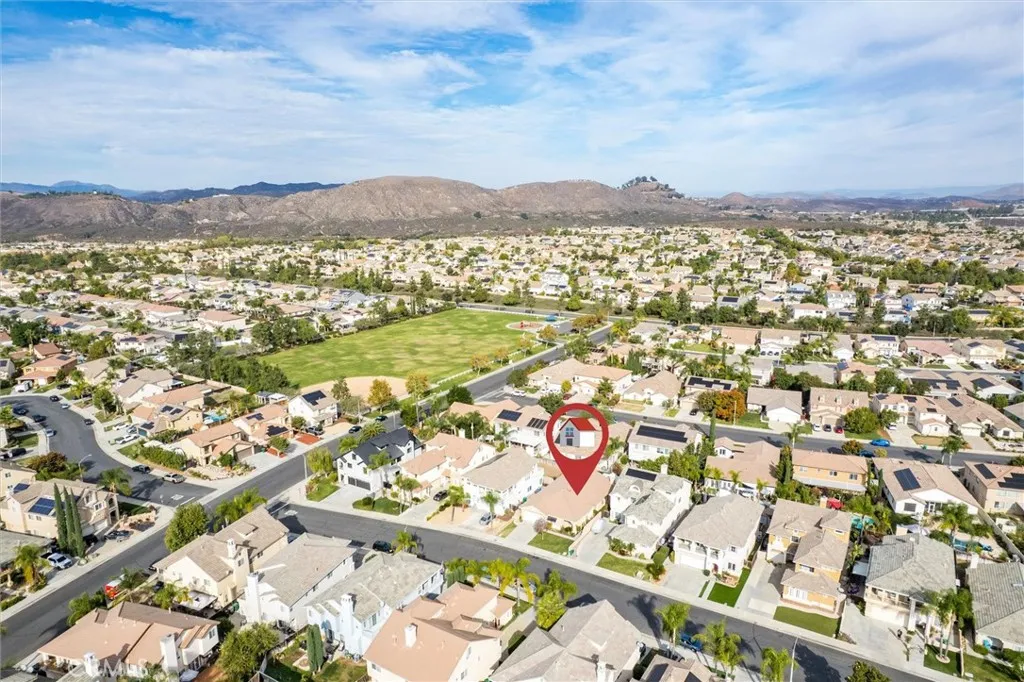 29918 Rose Blossom, Murrieta, California 92563 home-pic-33