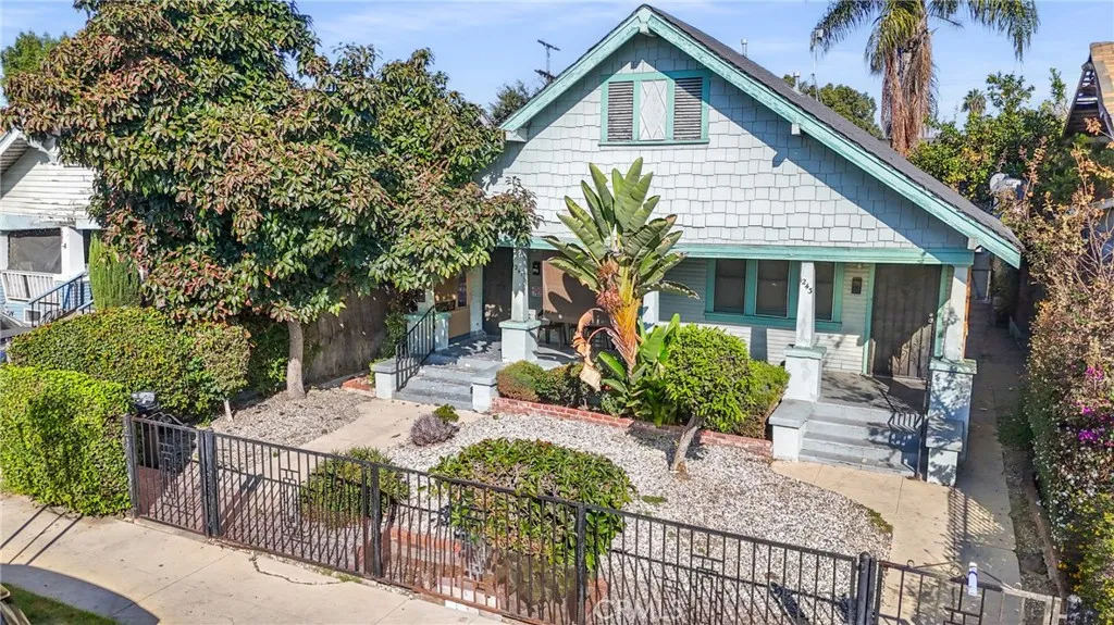 1241 E 43rd, Los Angeles, California 90011 home-pic-5