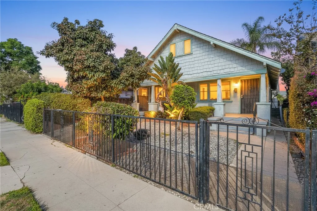 1241 E 43rd, Los Angeles, California 90011 home-pic-0