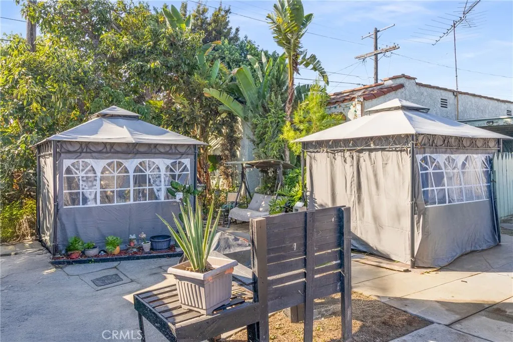 5211 Halldale, Los Angeles, California 90062 home-pic-7