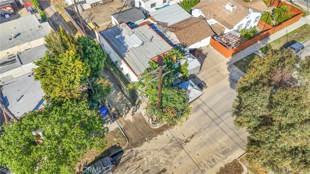 5211 Halldale, Los Angeles, California 90062 home-pic-17
