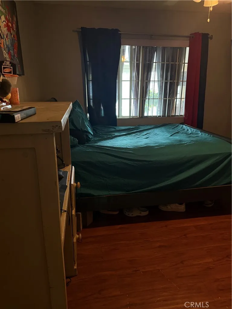 10900 Goss, Sun Valley, California 91352 home-pic-20