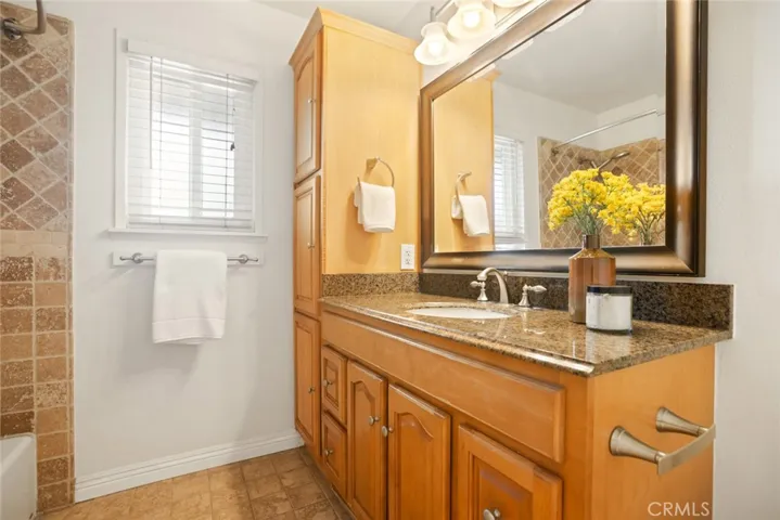 3636 S Main Street D, Santa Ana, California 92707