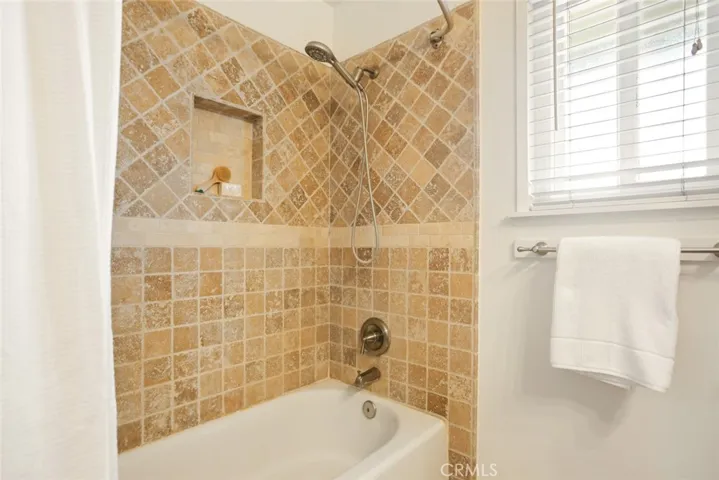 3636 S Main Street D, Santa Ana, California 92707