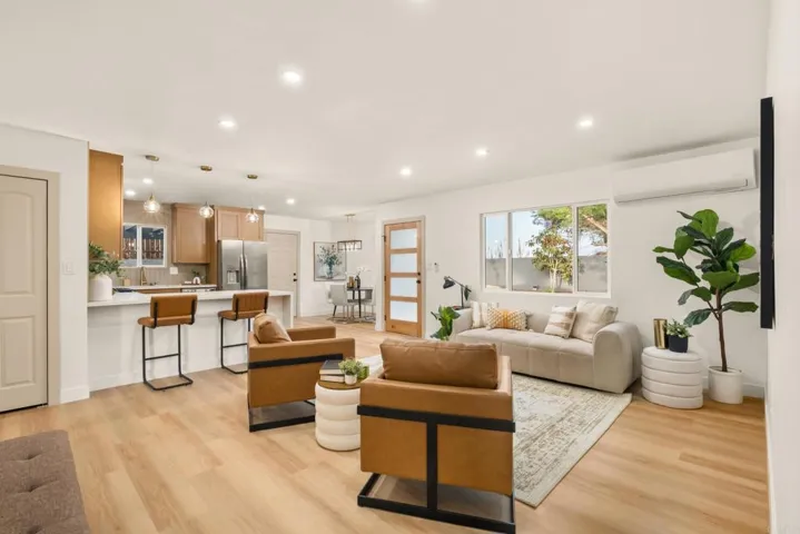 339 E J Street, Chula Vista, California 91910