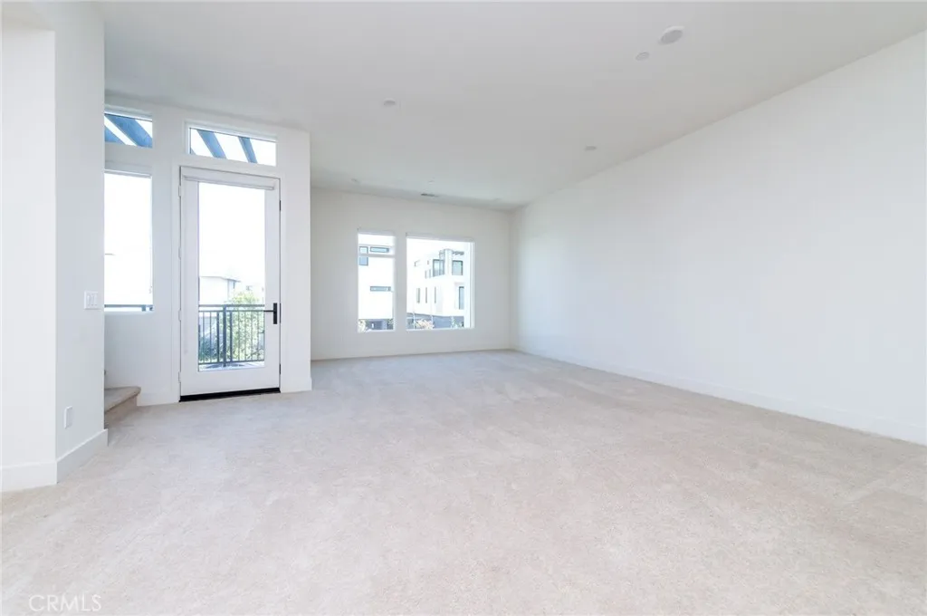 16321 Veterans Way, Irvine, California 92780 home-pic-8