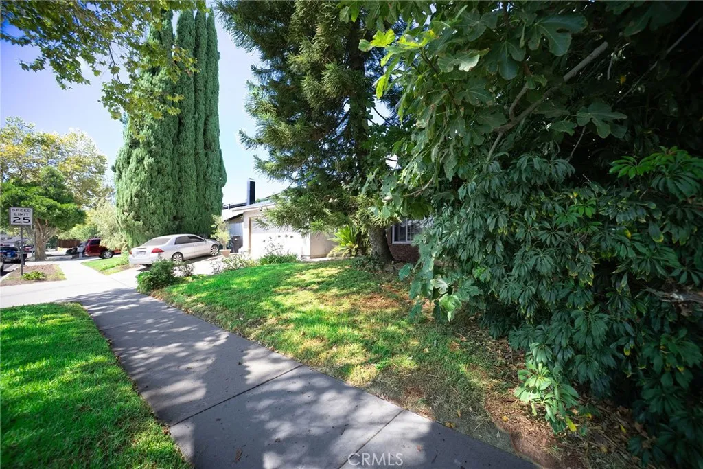 2433 Medina Avenue, Simi Valley, California 93063 home-pic-34