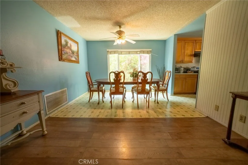 2433 Medina Avenue, Simi Valley, California 93063 home-pic-15