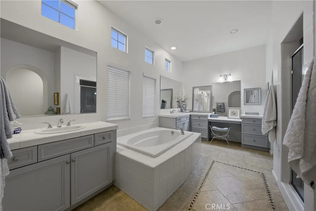 81805 Contento, La Quinta, California 92253 home-pic-22