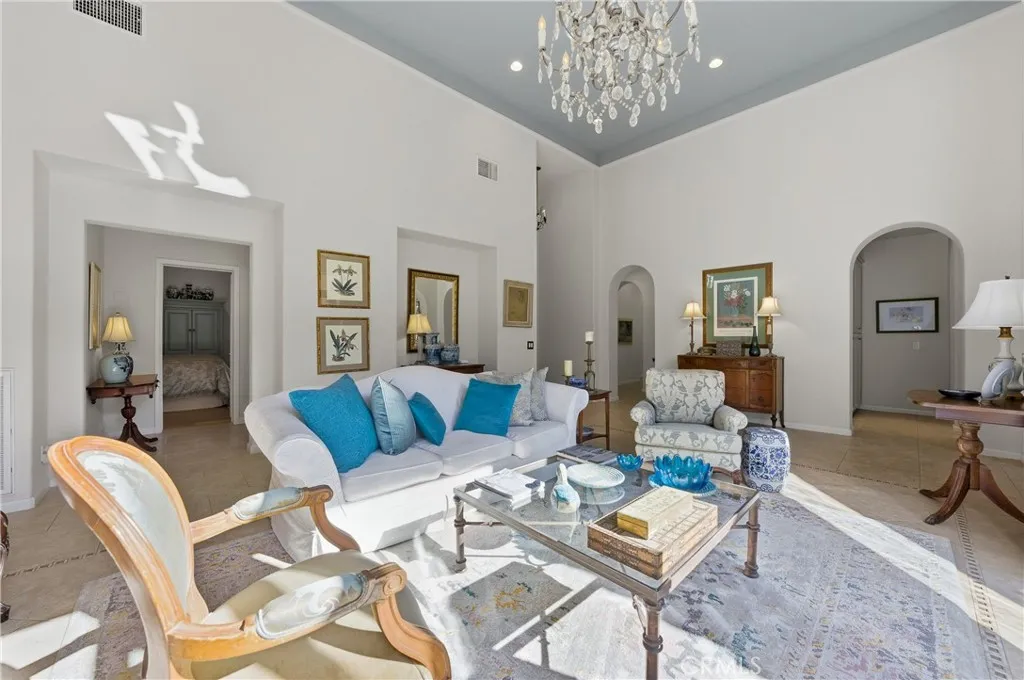 81805 Contento, La Quinta, California 92253 home-pic-11