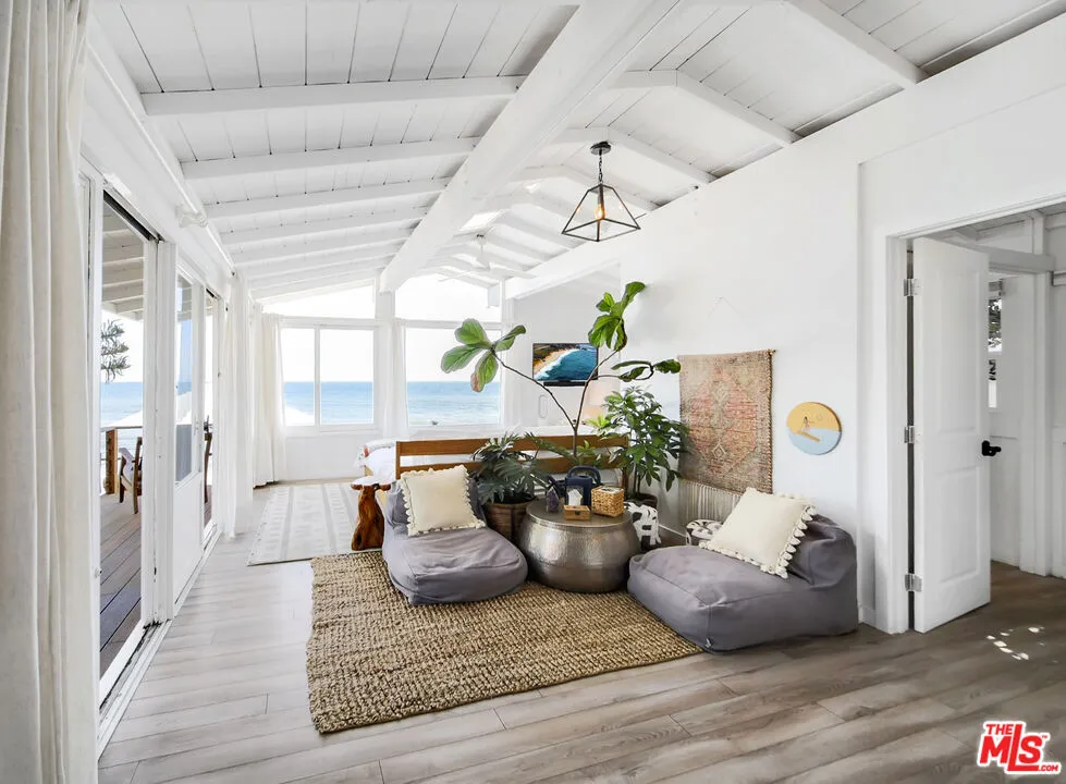 21030 Pacific Coast Highway, Malibu, California 90265 home-pic-38