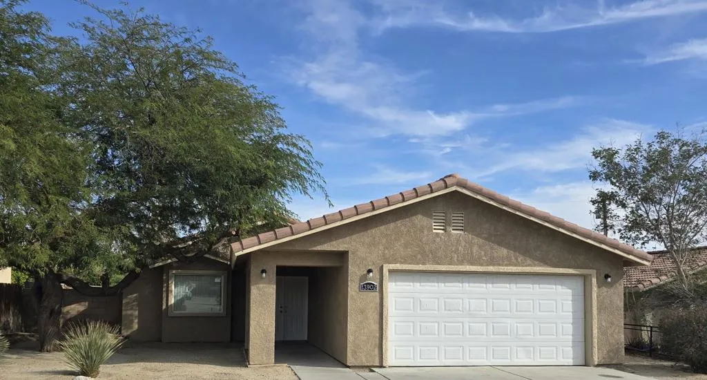 13902 El Cajon Drive, Desert Hot Springs, California 92240 home-pic-0
