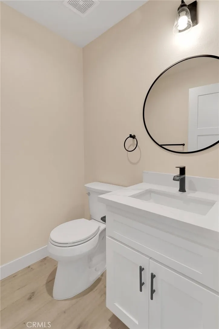 22520 Houston Street, Apple Valley, California 92308 home-pic-11