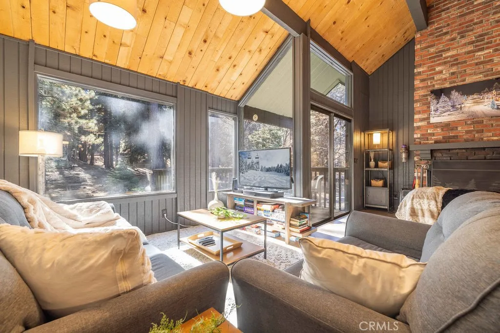 41935 Switzerland Drive 89, Big Bear Lake, California 92315 home-pic-0