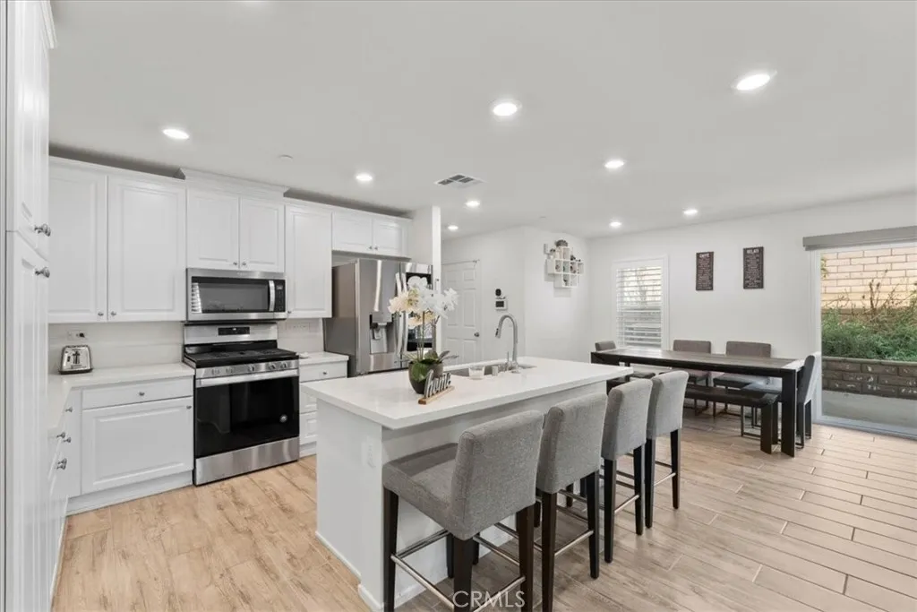 7155 Citrus Avenue 426, Fontana, California 92336 home-pic-10