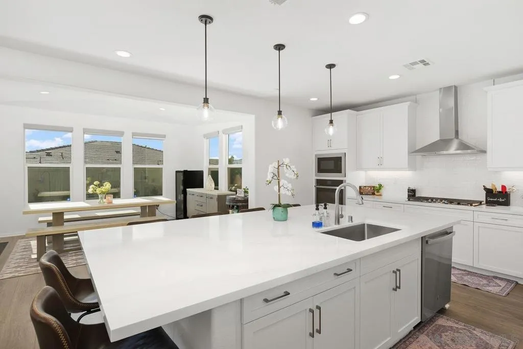 30407 Freeman Drive, Menifee, California 92584 home-pic-6