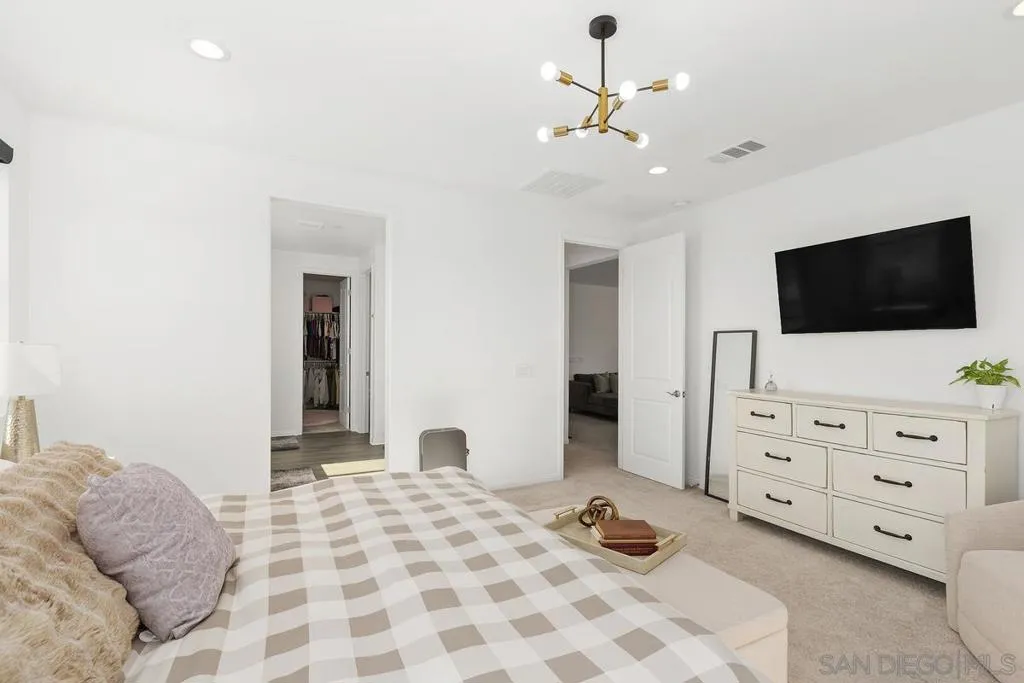 30407 Freeman Drive, Menifee, California 92584 home-pic-25