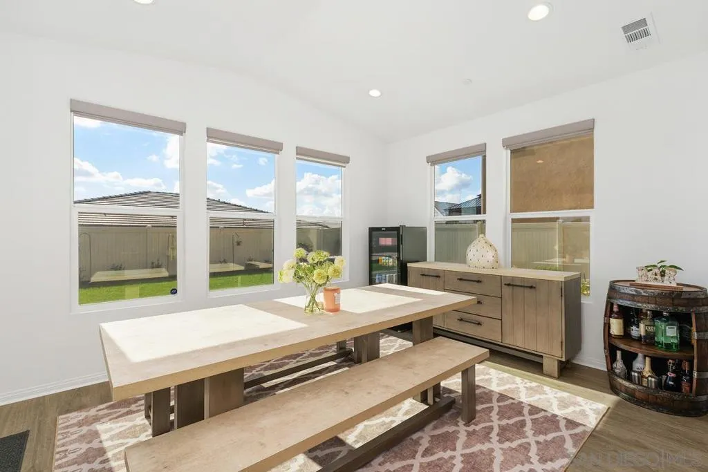 30407 Freeman Drive, Menifee, California 92584 home-pic-5
