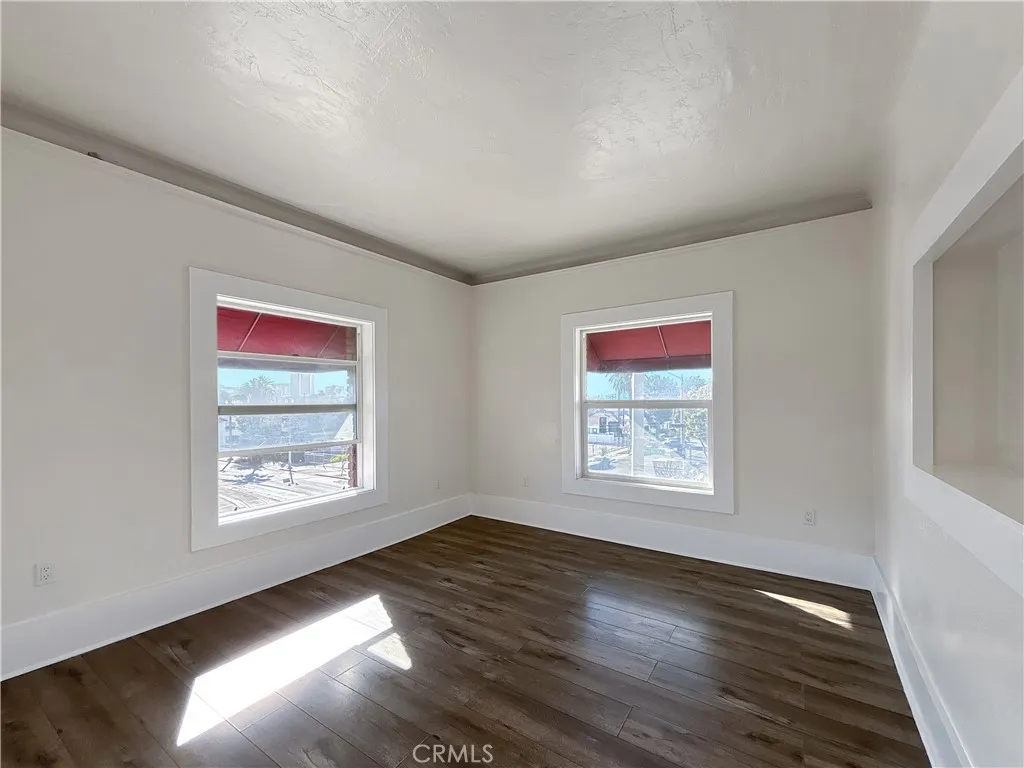 800 Pacific Avenue 300, Long Beach, California 90813 home-pic-15