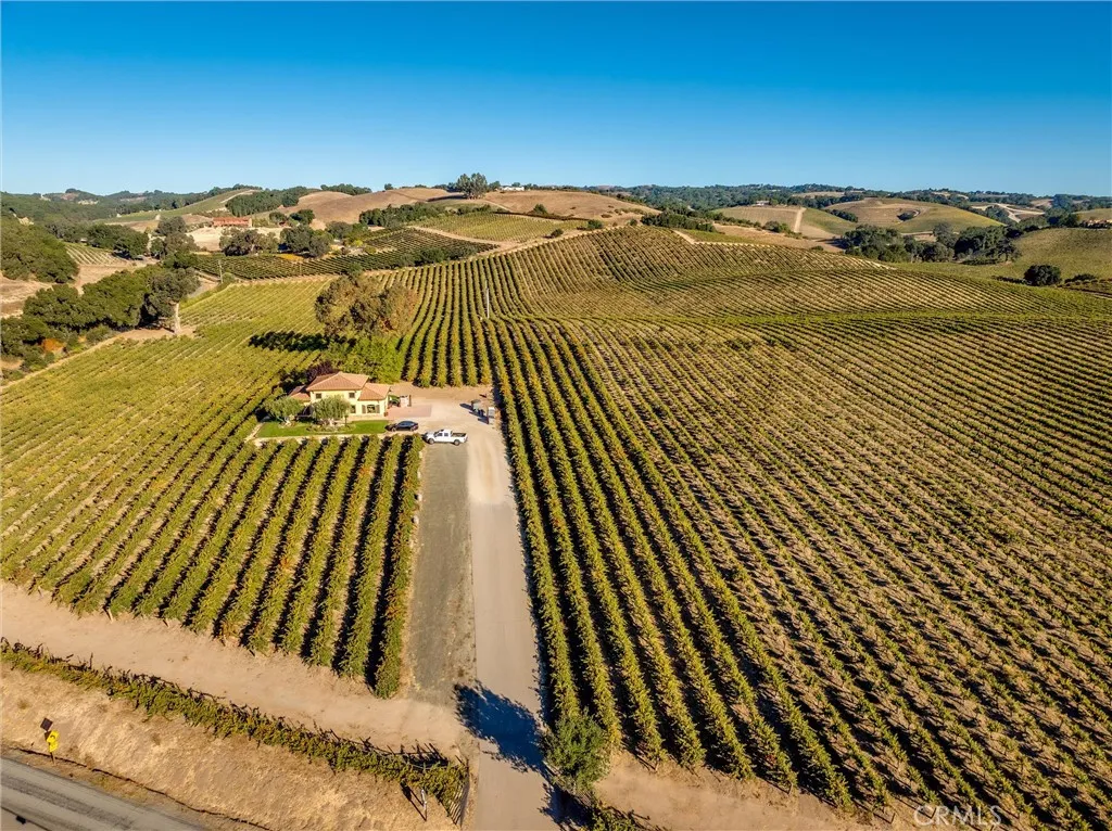 Aerial view from tasting room entrance.
