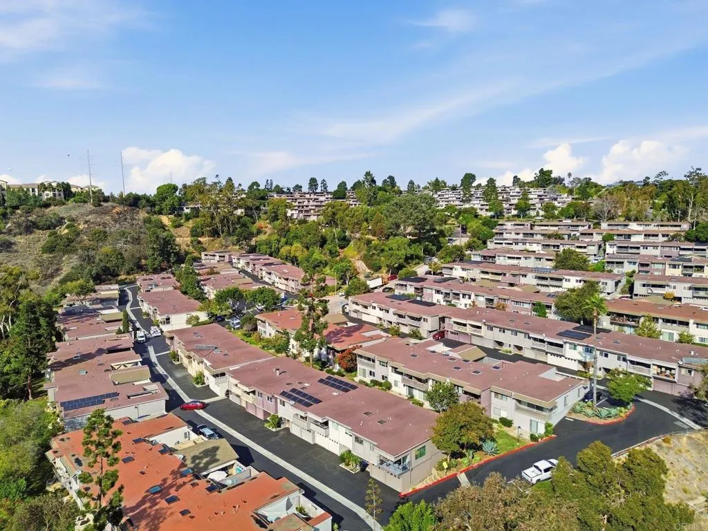 6354 Caminito Basilio, San Diego, California 92111 home-pic-32