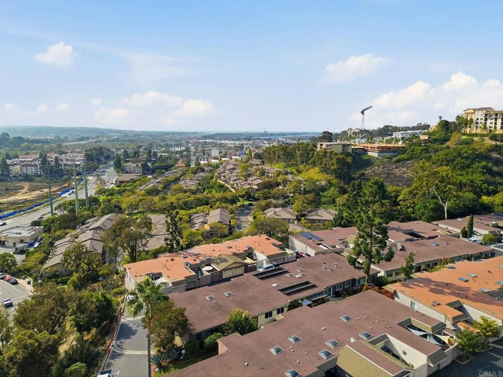 6354 Caminito Basilio, San Diego, California 92111 home-pic-27