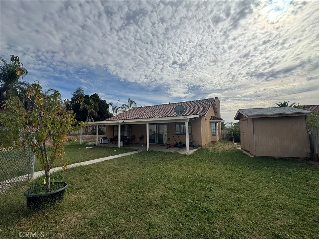 3072 Lynwood, Highland, California 92346 home-pic-52