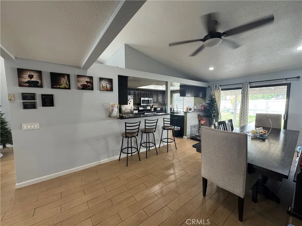 3072 Lynwood, Highland, California 92346 home-pic-17