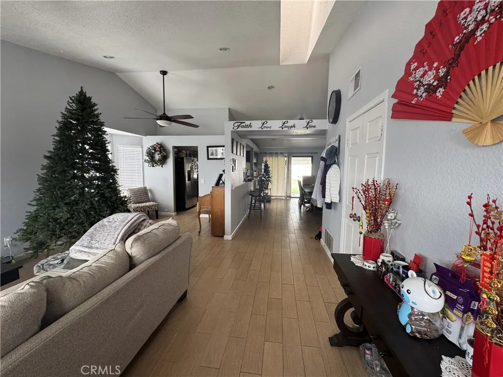 3072 Lynwood, Highland, California 92346 home-pic-3