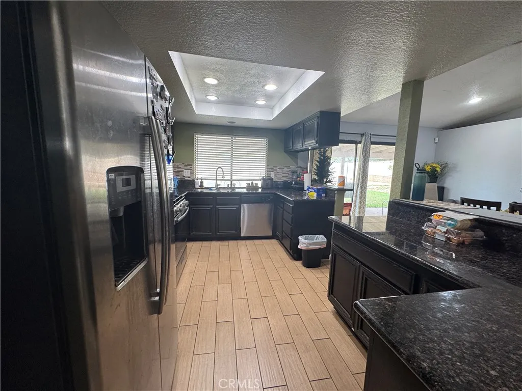 3072 Lynwood, Highland, California 92346 home-pic-10
