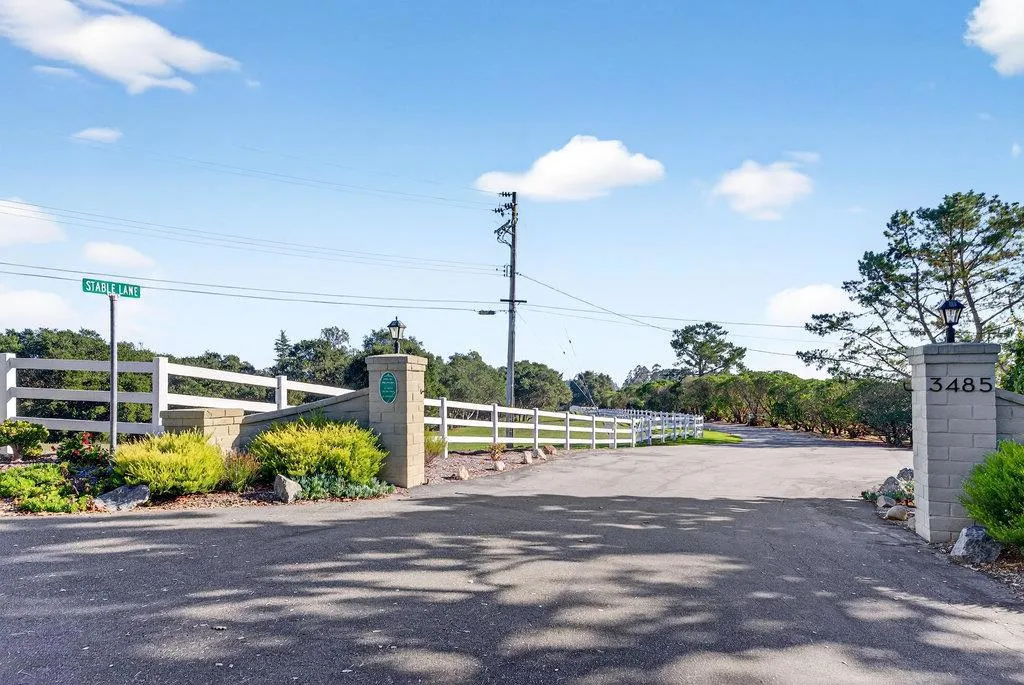 3485 Stable Lane, Santa Cruz, California 95065 home-pic-1