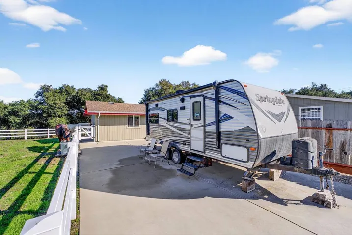 3485 Stable Lane, Santa Cruz, California 95065
