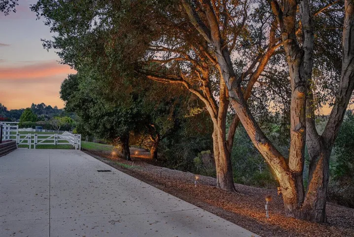 3485 Stable Lane, Santa Cruz, California 95065