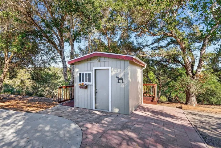 3485 Stable Lane, Santa Cruz, California 95065