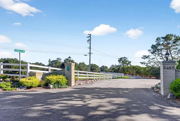 3485 Stable Lane, Santa Cruz, California 95065