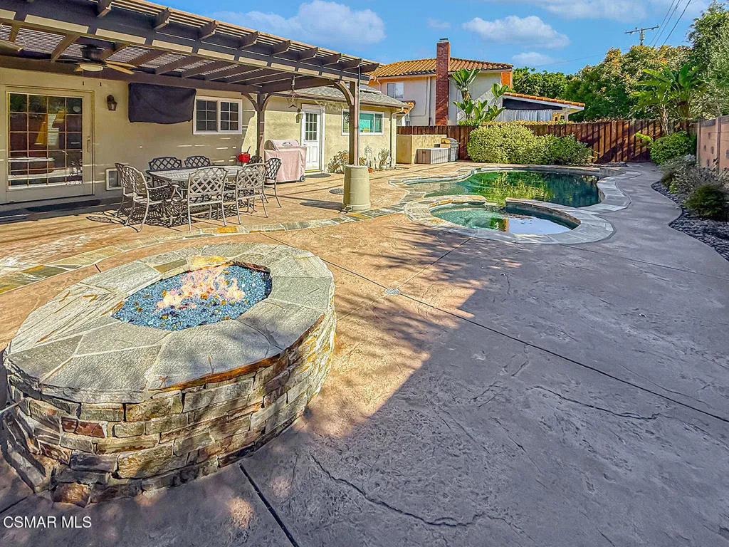 166 Whitworth Street, Thousand Oaks, California 91360 home-pic-25