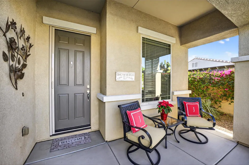 81581 Avenida Viesca, Indio, California 92203 home-pic-1