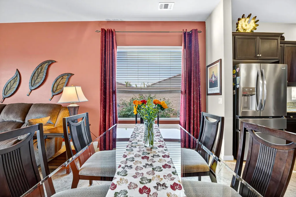 81581 Avenida Viesca, Indio, California 92203 home-pic-7
