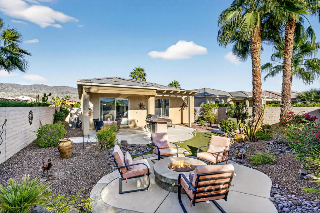 81581 Avenida Viesca, Indio, California 92203 home-pic-0