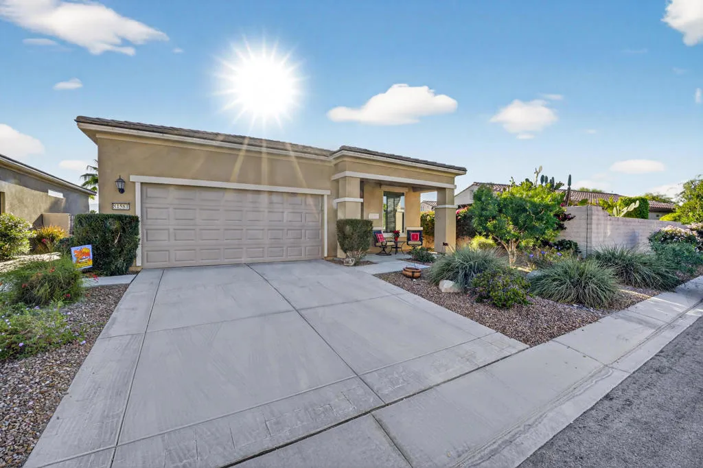 81581 Avenida Viesca, Indio, California 92203 home-pic-35