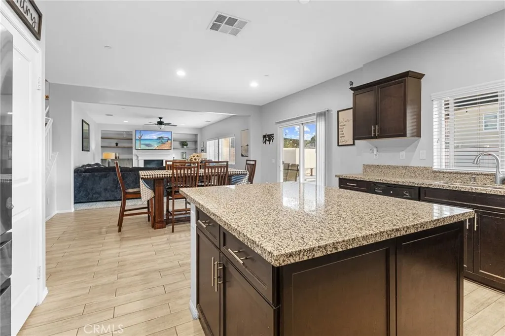 11264 Conner, Jurupa Valley, California 91752 home-pic-14