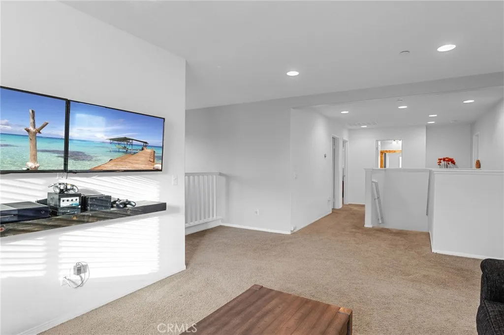 11264 Conner, Jurupa Valley, California 91752 home-pic-25