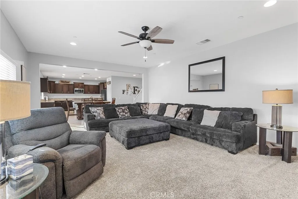 11264 Conner, Jurupa Valley, California 91752 home-pic-17